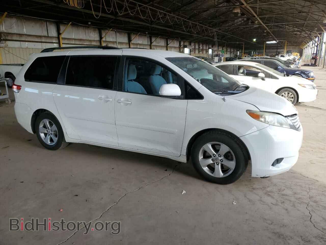 2012 TOYOTA All Models - VIN: 5TDKK3DC1CS259669 - Фото 4