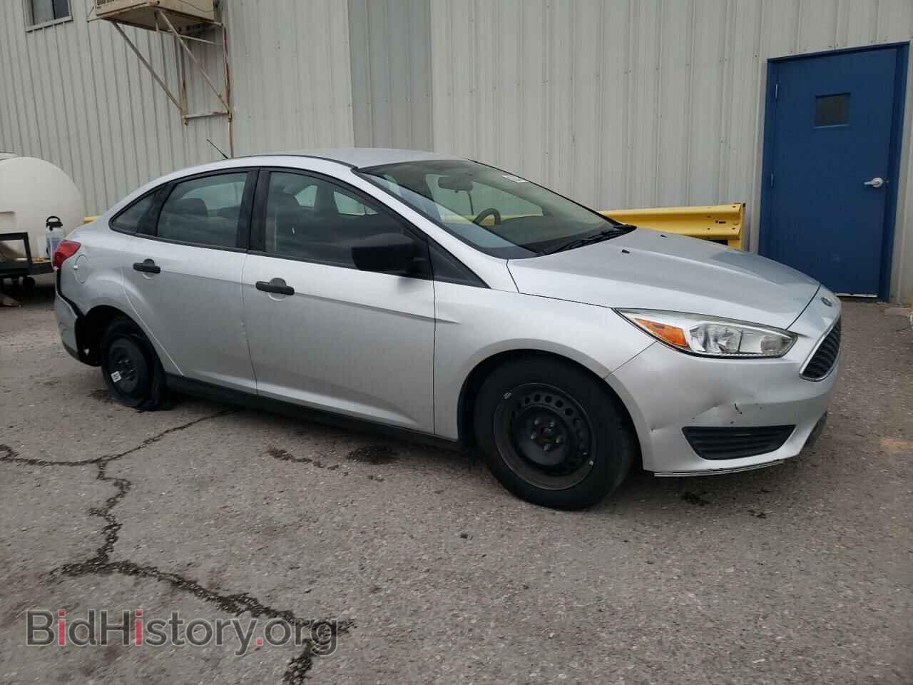 2017 FORD FOCUS - VIN: 1FADP3E24HL329180 - Photo 4
