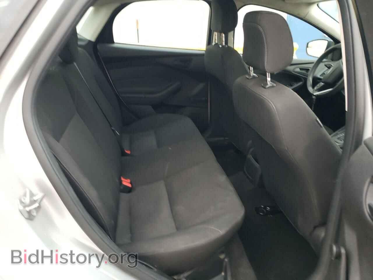 2017 FORD FOCUS - VIN: 1FADP3E24HL329180 - Photo 10