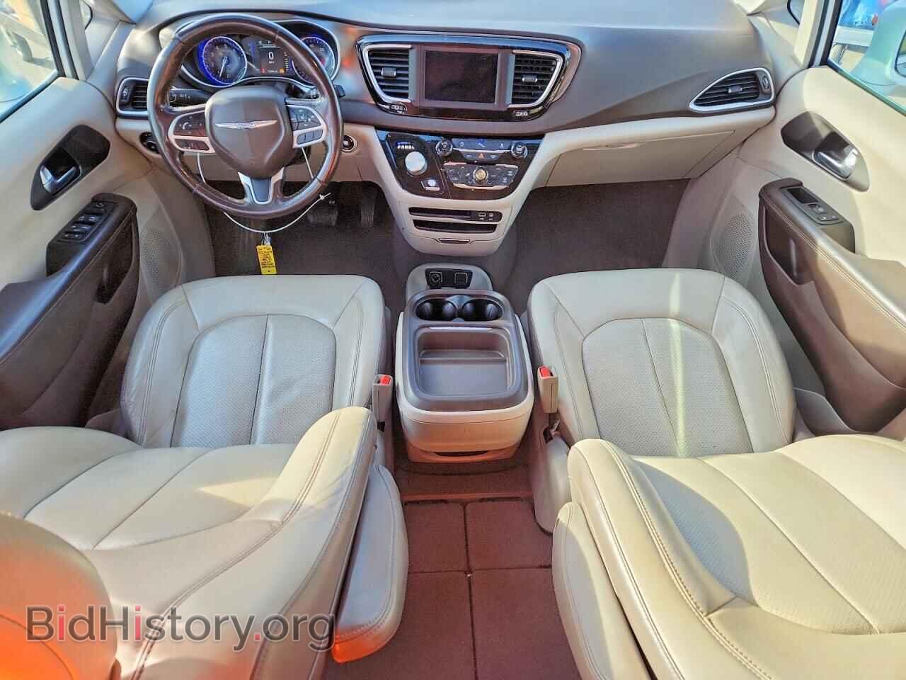 2019 CHRYSLER PACIFICA - VIN: 2C4RC1BG9KR597284 - Photo 8