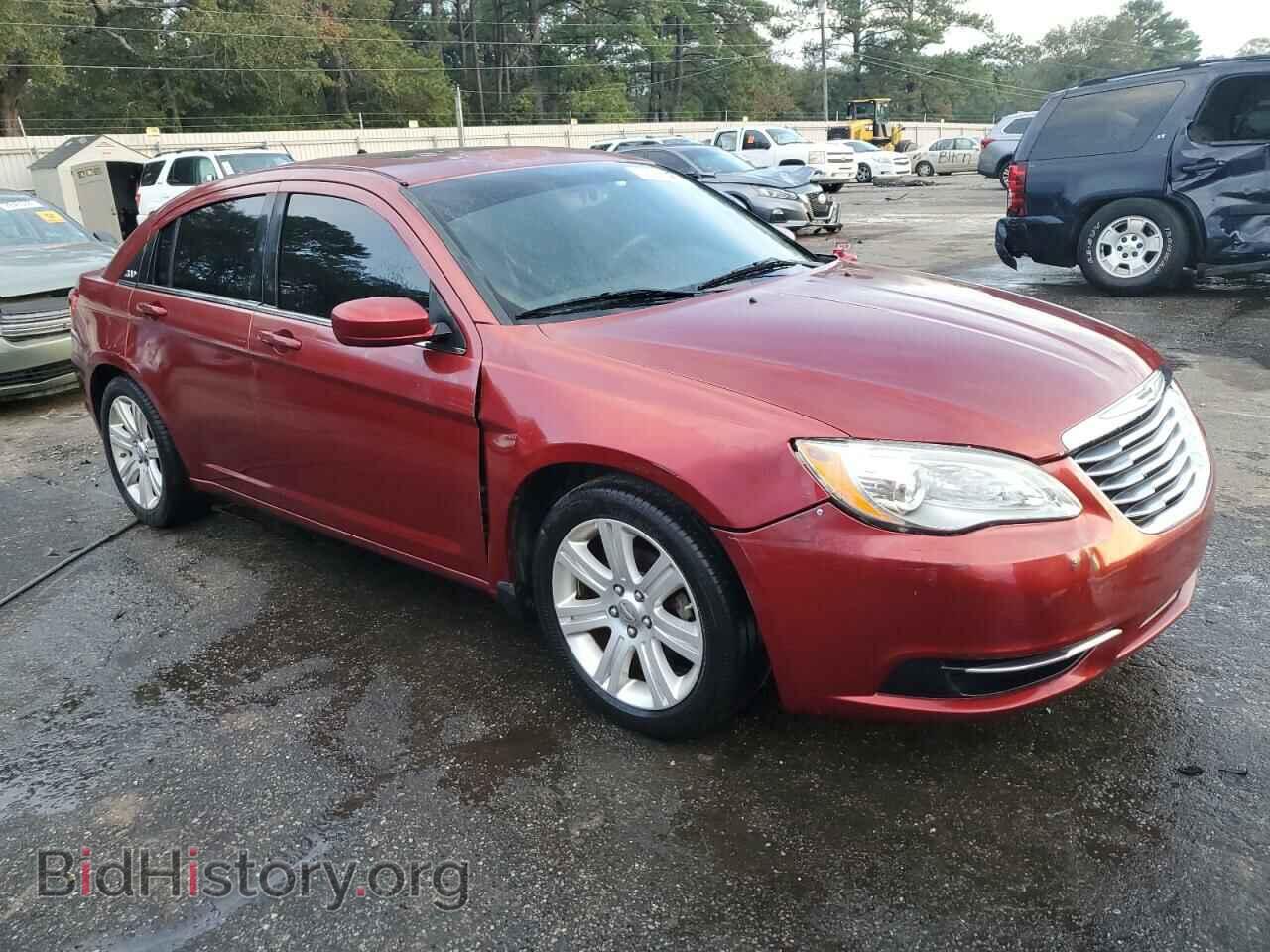 2013 CHRYSLER 200 - VIN: 1C3CCBBB2DN573588 - Фото 4