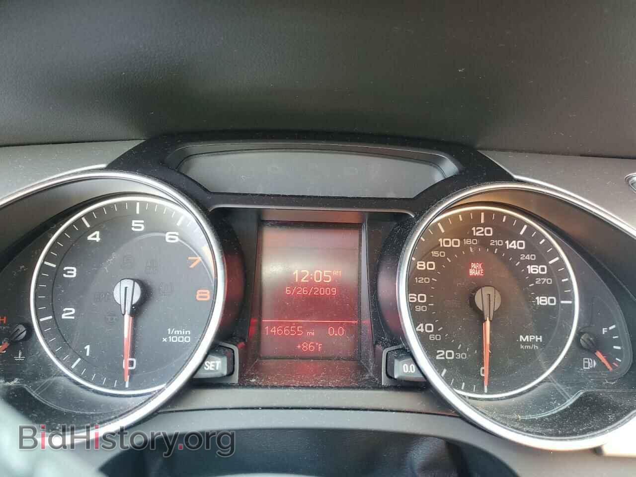 2010 AUDI A5 - VIN: WAUCFAFR7AA059613 - Фото 9