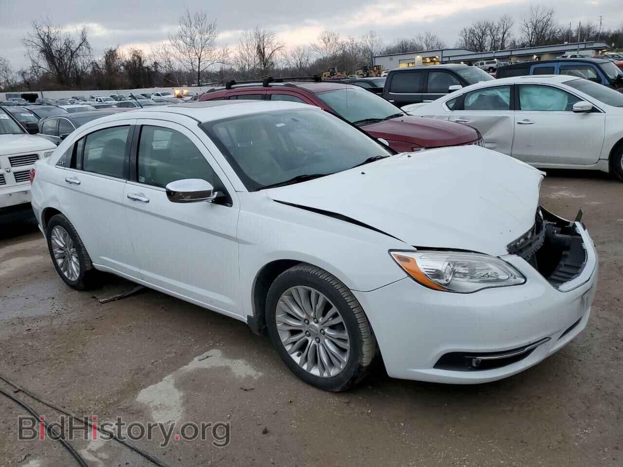 2011 CHRYSLER 200 - VIN: 1C3BC2FG0BN548462 - Фото 4