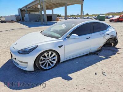 2019 Tesla MODEL 3, белый — VIN 5YJ3E1EA0KF412915, Copart