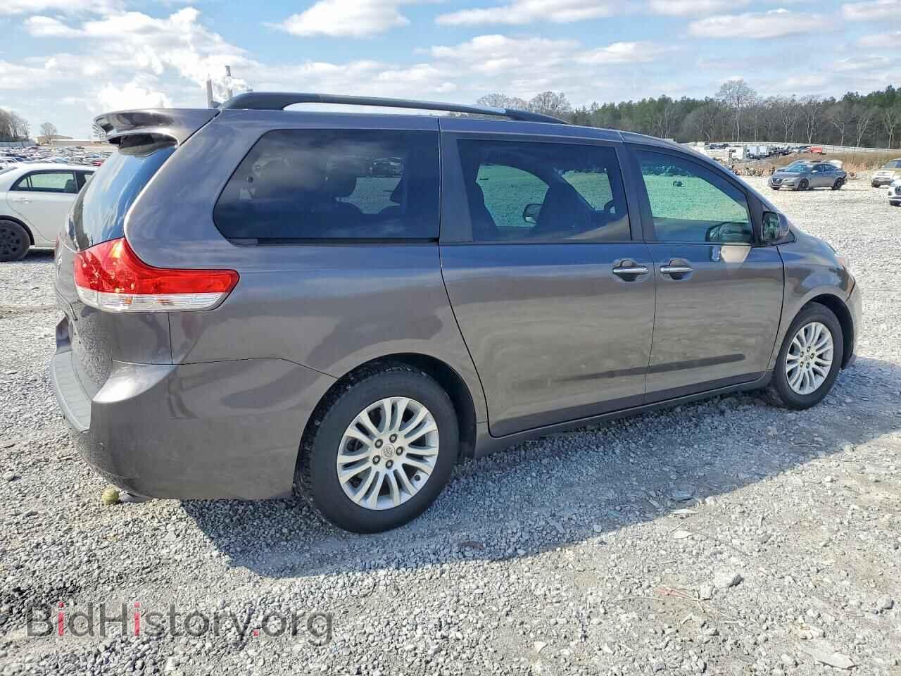 2013 TOYOTA All Models - VIN: 5TDYK3DC8DS331429 - Фото 3