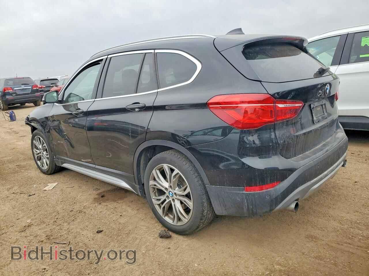 2016 BMW X1 - VIN: WBXHT3C30GP887010 - Фото 2