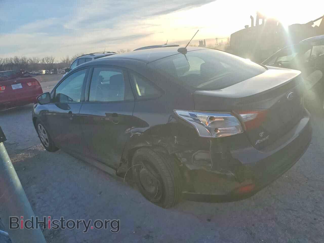 2012 FORD FOCUS - VIN: 1FAHP3E24CL152981 - Фото 2