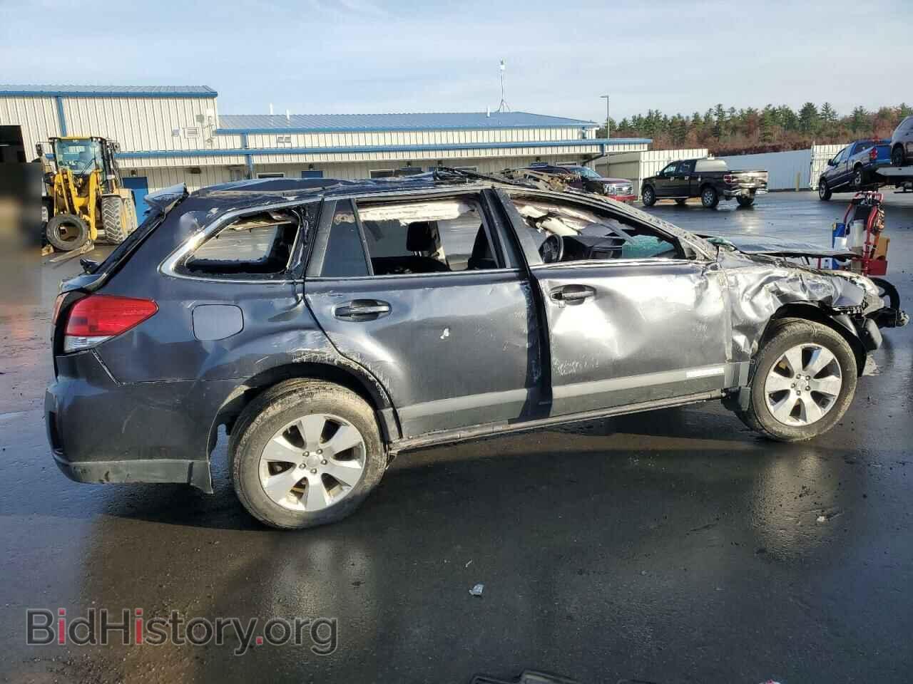 2011 SUBARU OUTBACK - VIN: 4S4BRBCC2B3334799 - Фото 3
