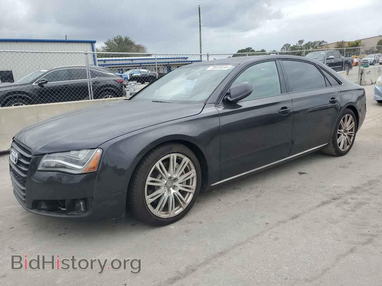 Photo WAURVAFD2BN025641 - AUDI A8 2011
