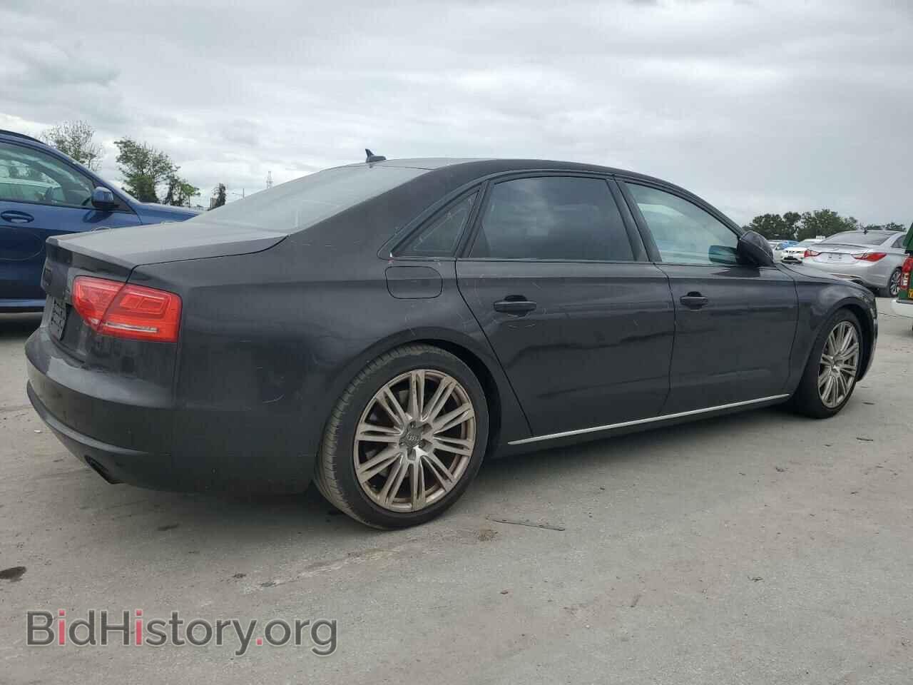 2011 AUDI A8 - VIN: WAURVAFD2BN025641 - Фото 3