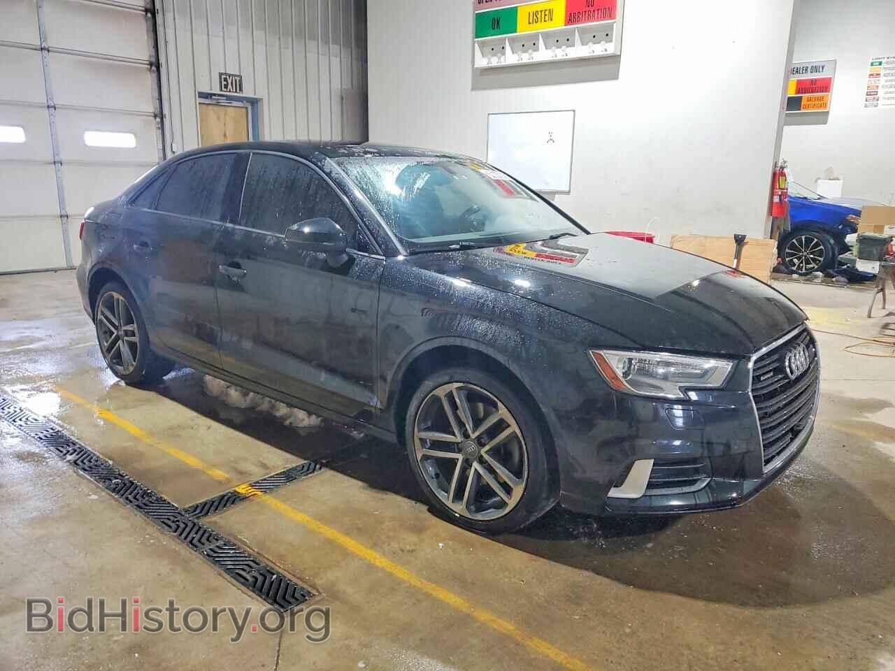 2018 AUDI A3 - VIN: WAUB8GFF6J1085635 - Фото 4