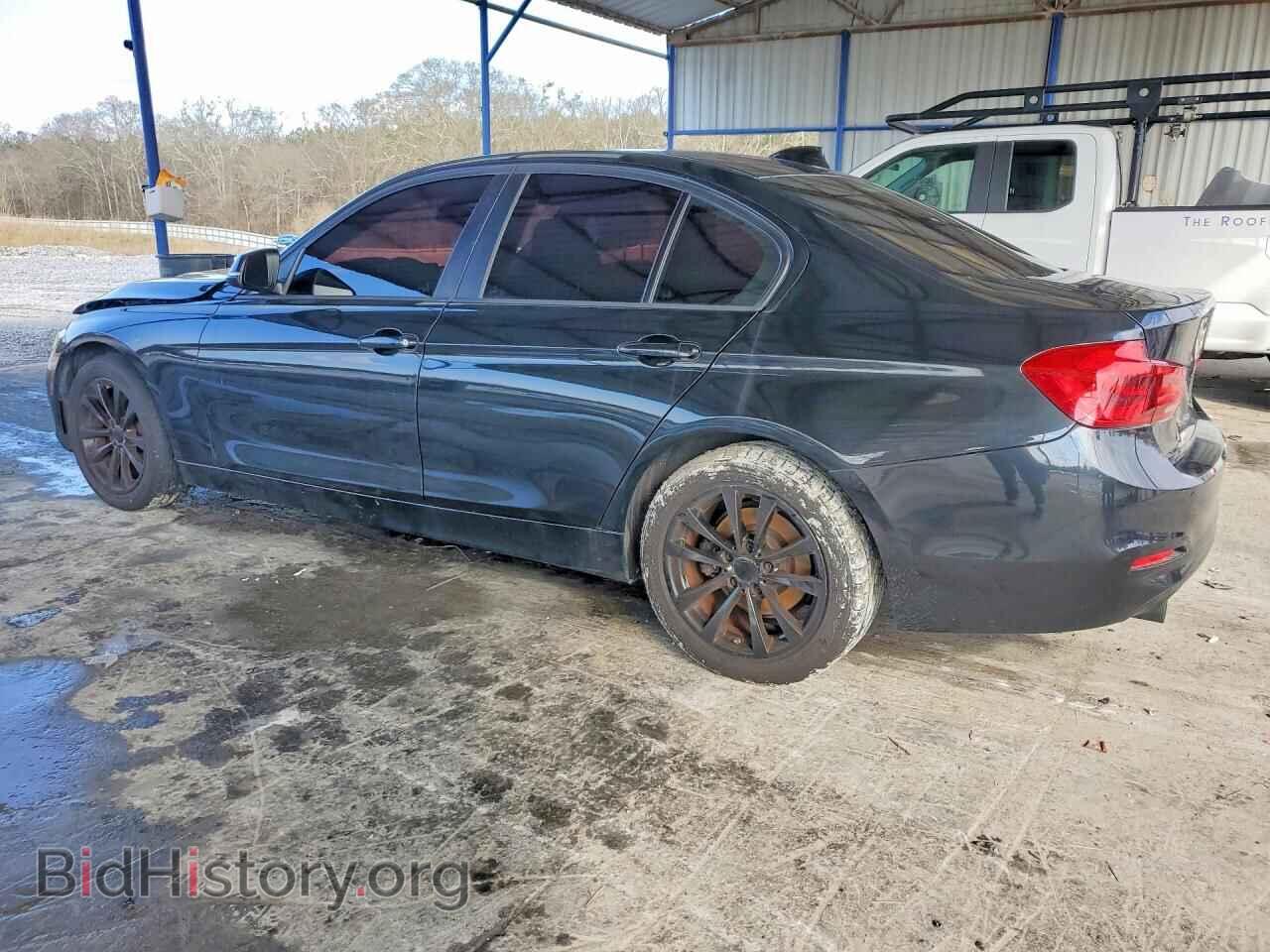 2018 BMW 320 - VIN: WBA8E1G51JNU91322 - Photo 2