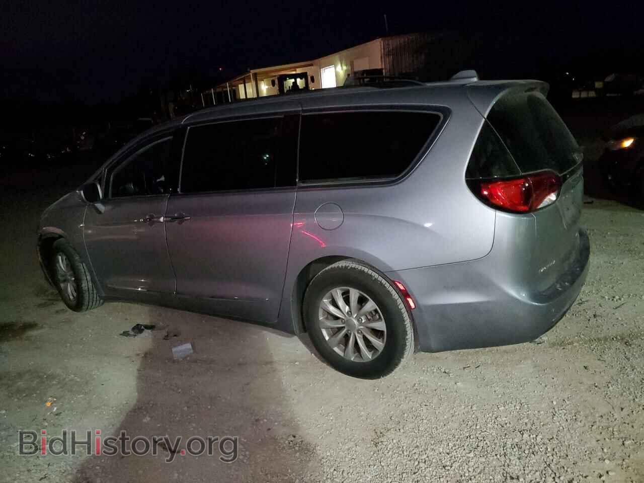 2017 CHRYSLER PACIFICA - VIN: 2C4RC1BG0HR747209 - Photo 2