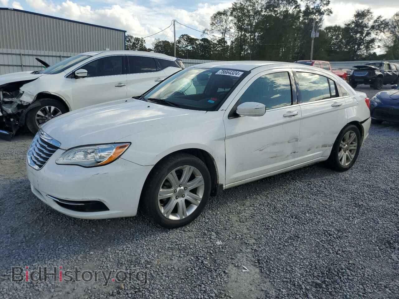 Фотография 1C3CCBBB8DN609865 - CHRYSLER 200 2013