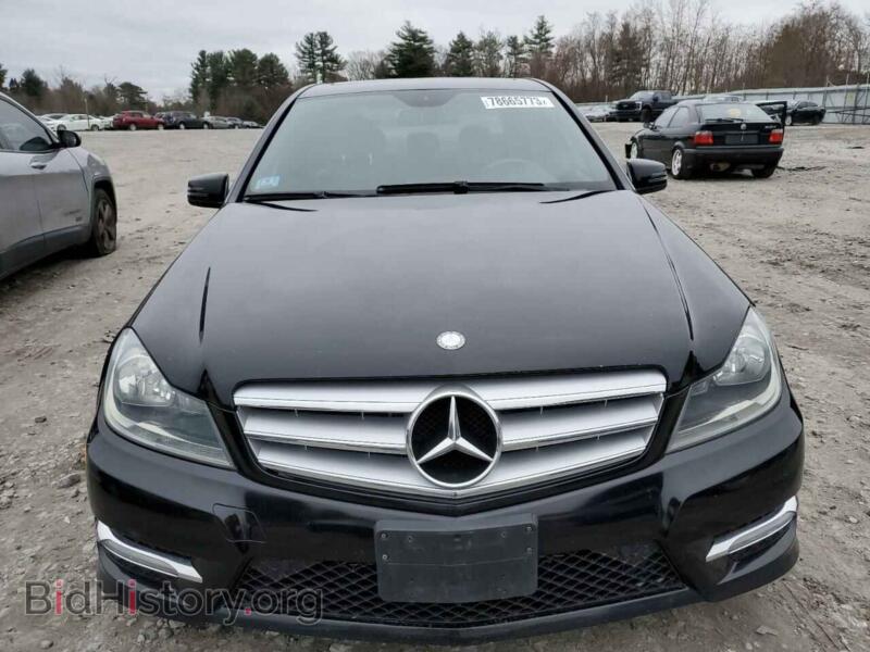 2012 Mercedes-Benz C-CLASS (VIN WDDGF8BB7CA700953) — фото 5 из 12