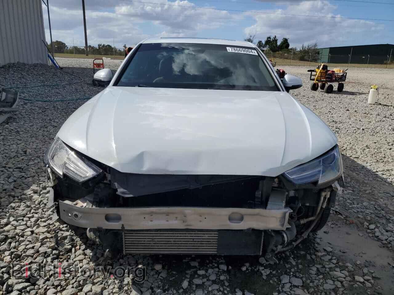 2017 AUDI A4 - VIN: WAUGNAF47HN051572 - Фото 5