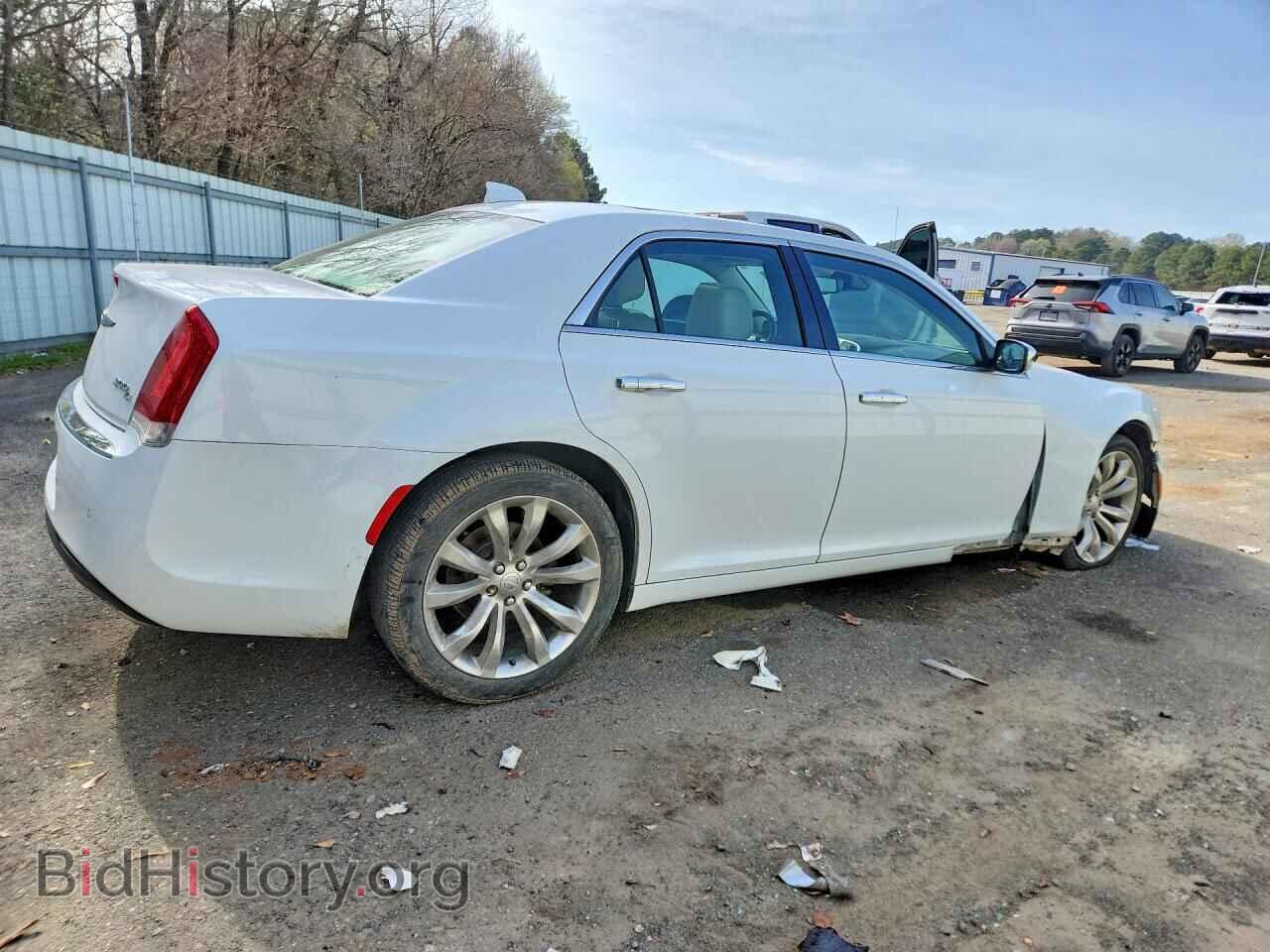 2016 CHRYSLER 300 - VIN: 2C3CCAEG8GH248409 - Фото 3