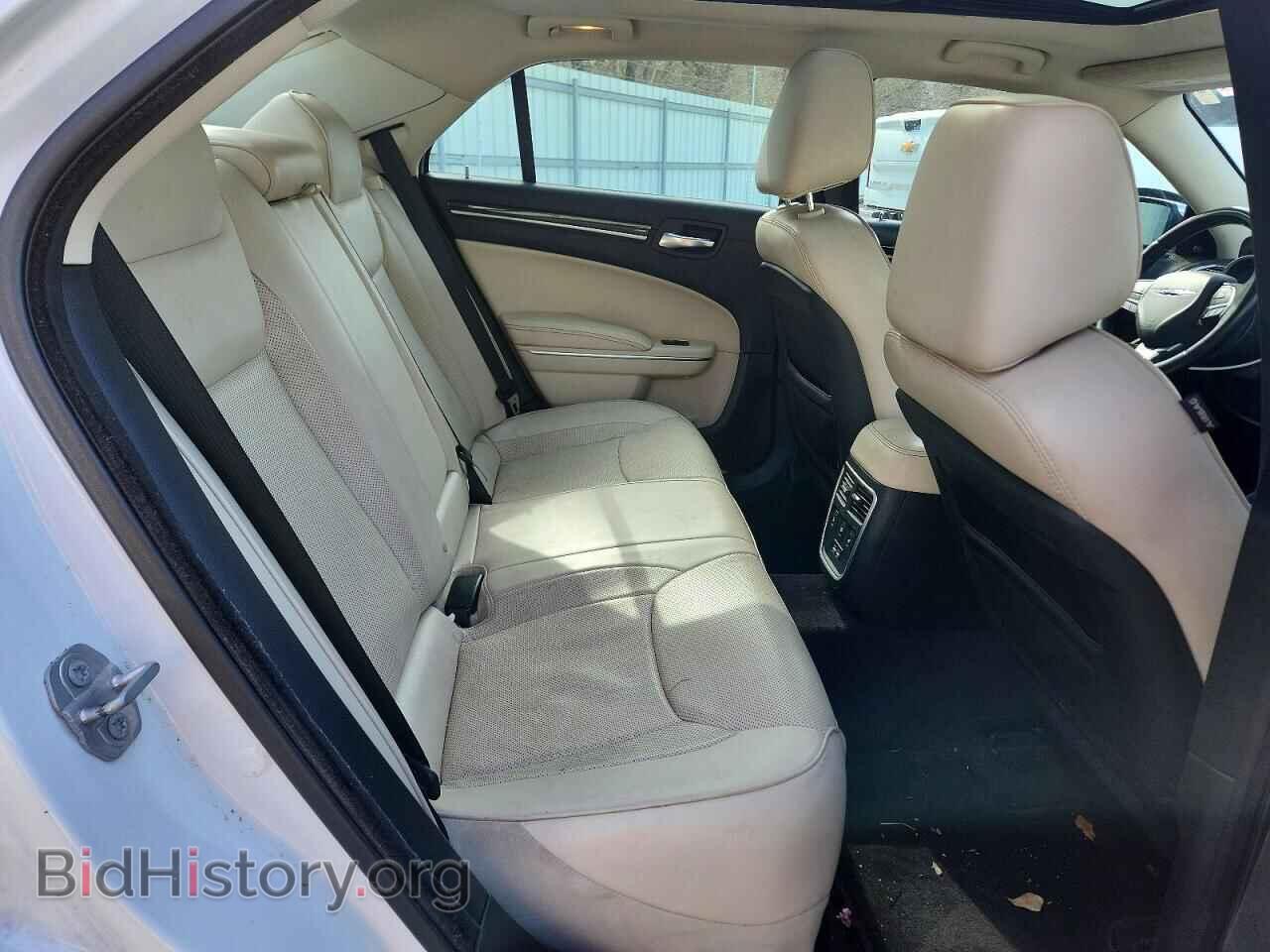 2016 CHRYSLER 300 - VIN: 2C3CCAEG8GH248409 - Фото 10