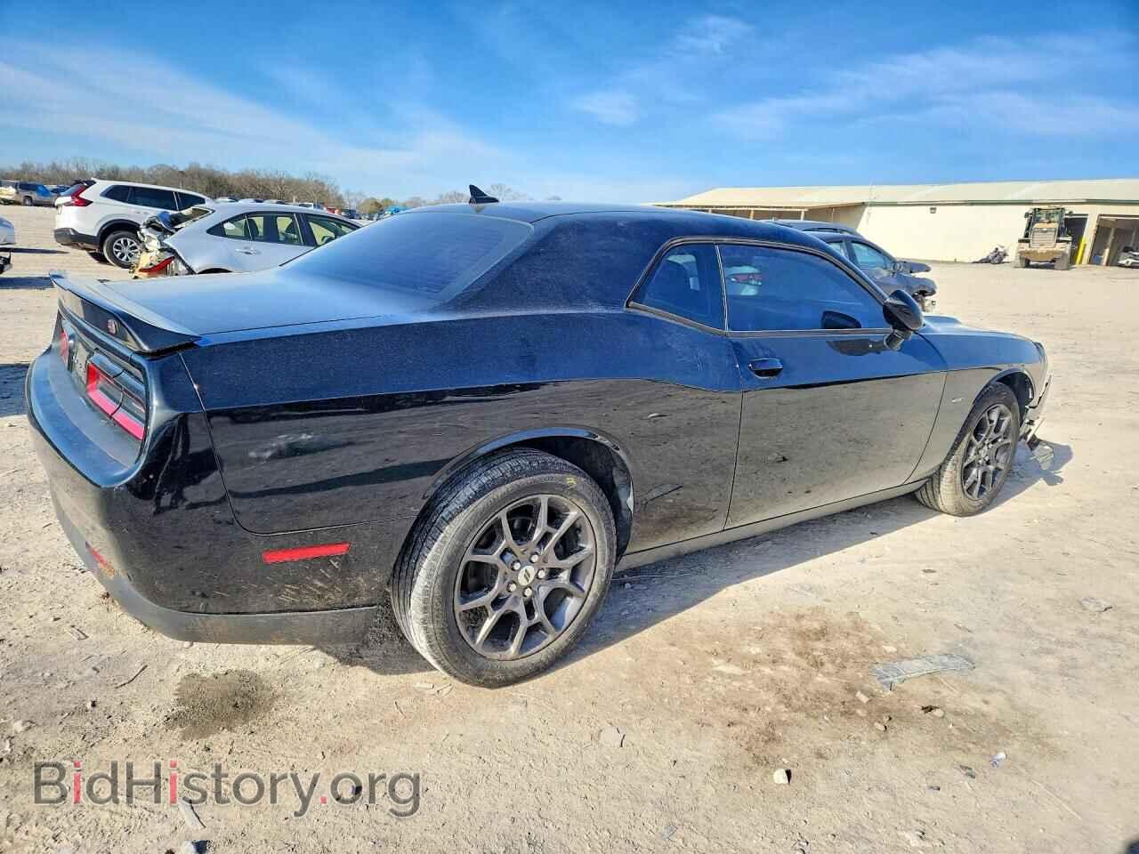 2018 DODGE CHALLENGER - VIN: 2C3CDZGG8JH205558 - Фото 3