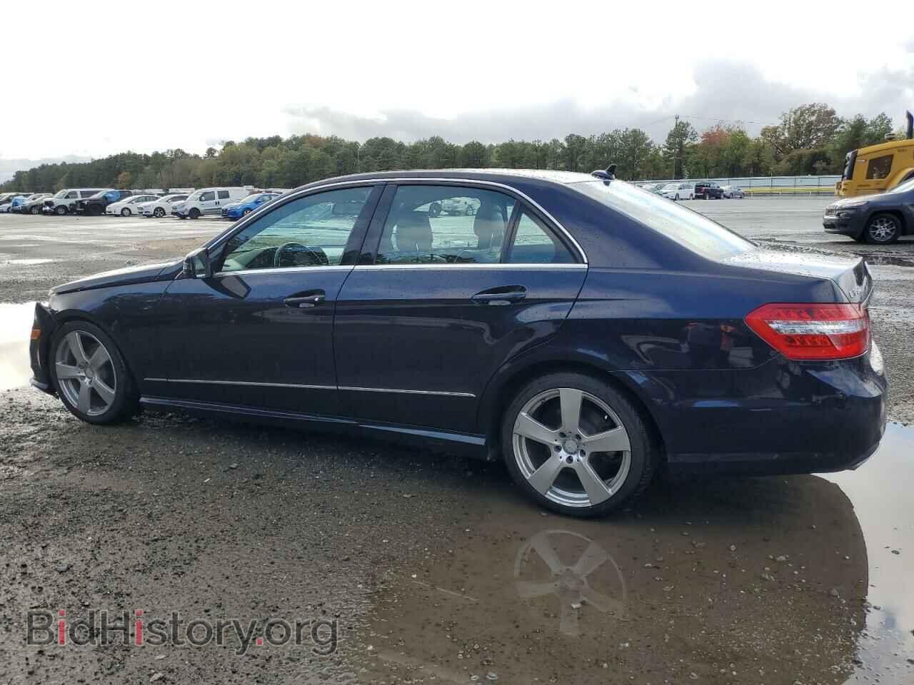 2011 MERCEDES-BENZ E-CLASS - VIN: WDDHF5GB5BA347493 - Фото 2