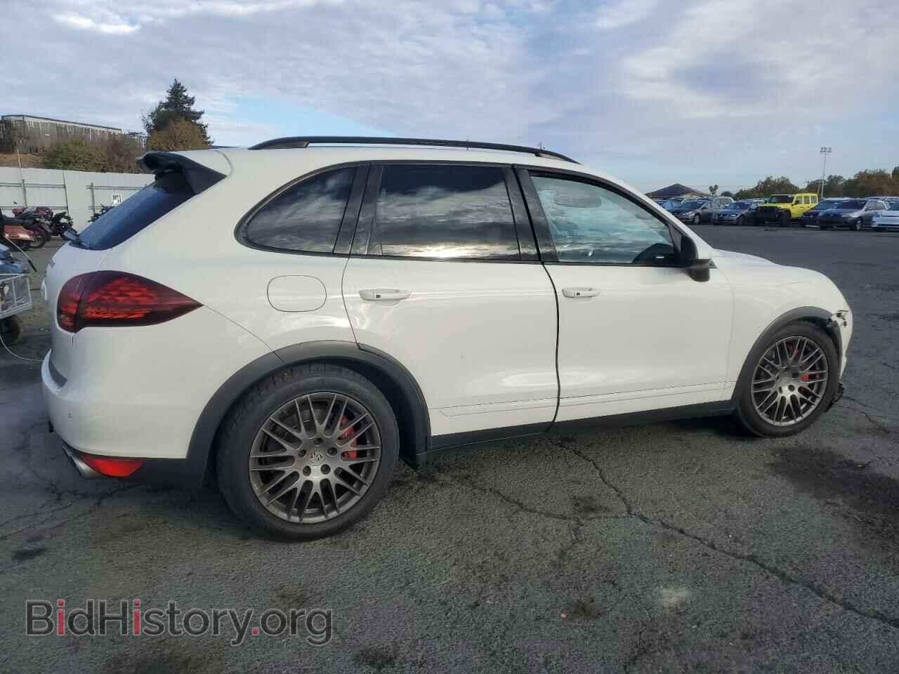 2012 PORSCHE CAYENNE - VIN: WP1AC2A23CLA81911 - Фото 3
