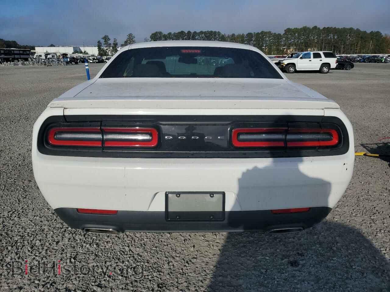 2017 DODGE CHALLENGER - VIN: 2C3CDZAGXHH633179 - Фото 6