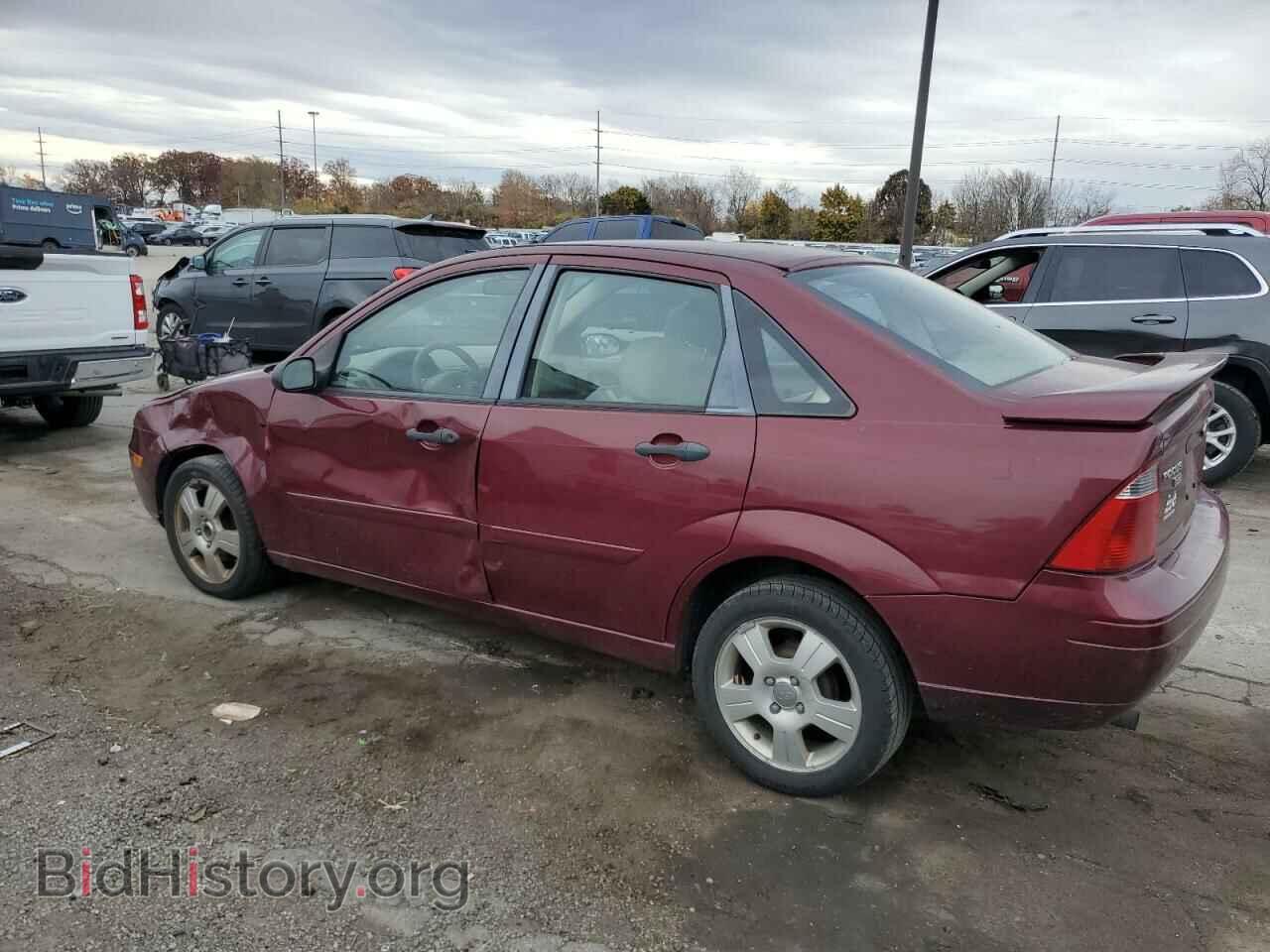 2007 FORD FOCUS - VIN: 1FAFP34N17W343779 - Фото 2