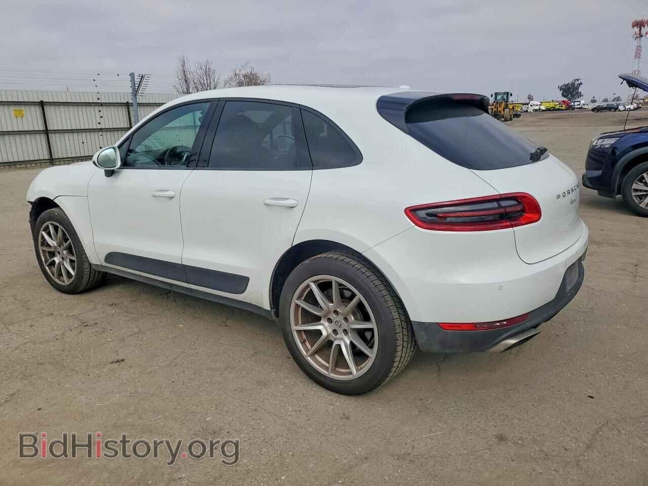 2018 PORSCHE MACAN - VIN: WP1AA2A51JLB19925 - Photo 2
