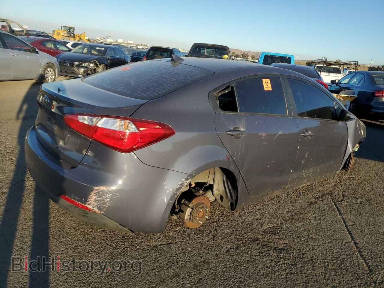 2015 KIA FORTE - VIN: KNAFX4A67F5323566 - Фото 3