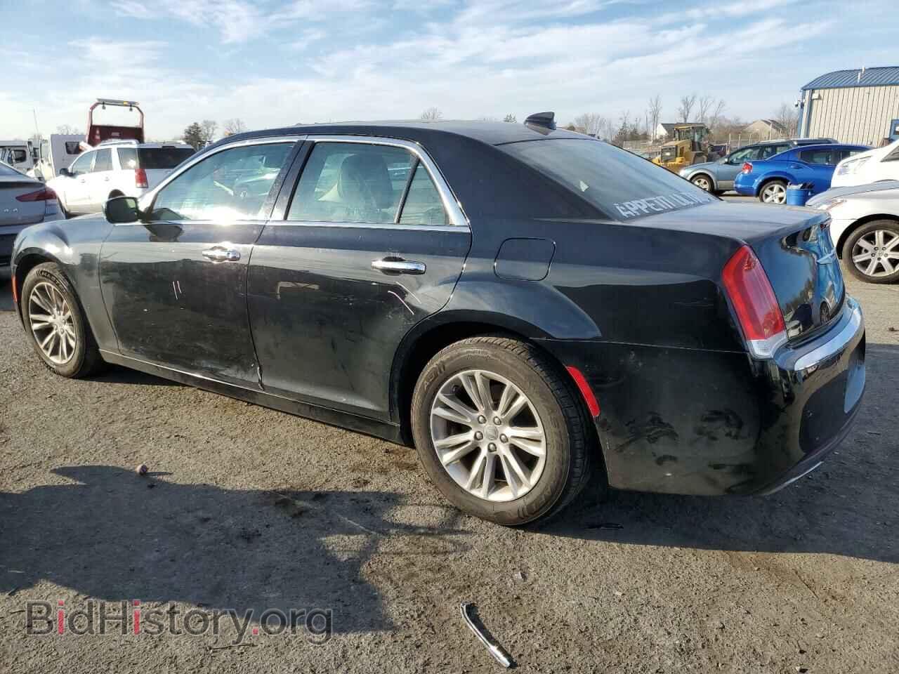 2017 CHRYSLER 300 - VIN: 2C3CCAEG7HH635535 - Фото 2