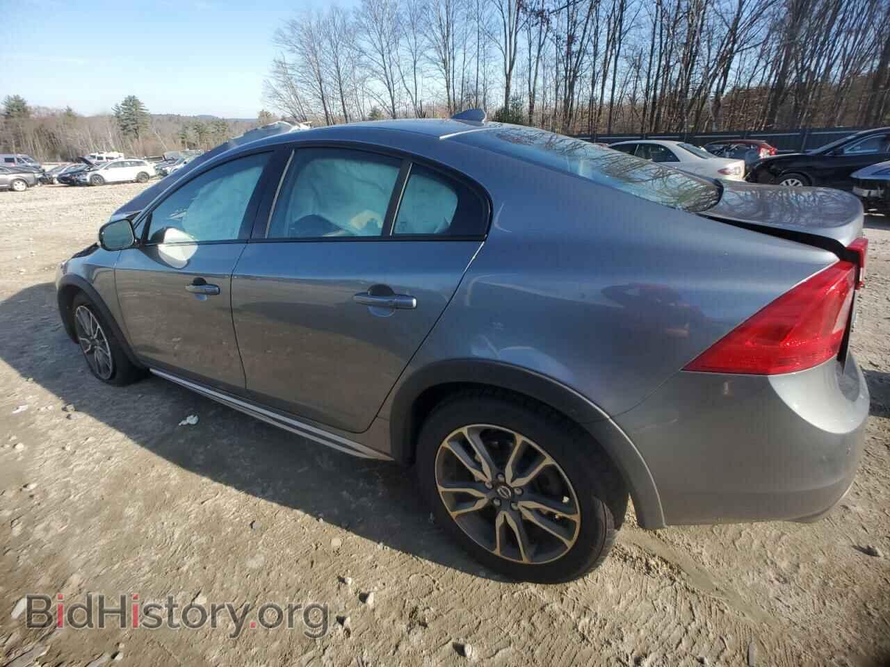 2016 VOLVO S60 - VIN: YV4612UM2G2000285 - Фото 2