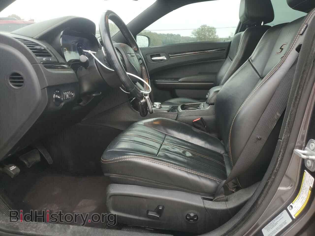 2016 CHRYSLER 300 - VIN: 2C3CCABGXGH282520 - Фото 7