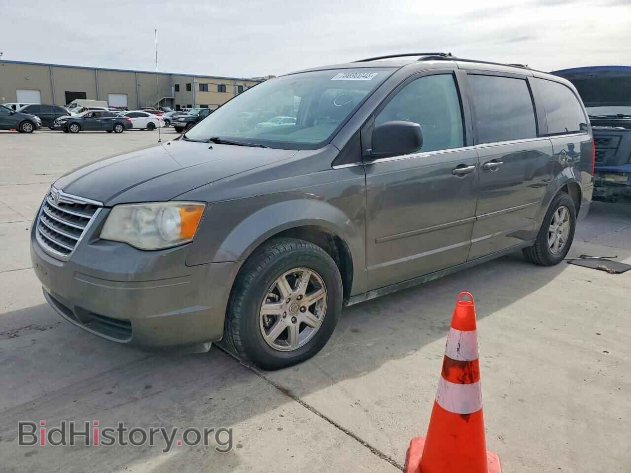 Photo 2A4RR2D16AR436235 - CHRYSLER MINIVAN 2010