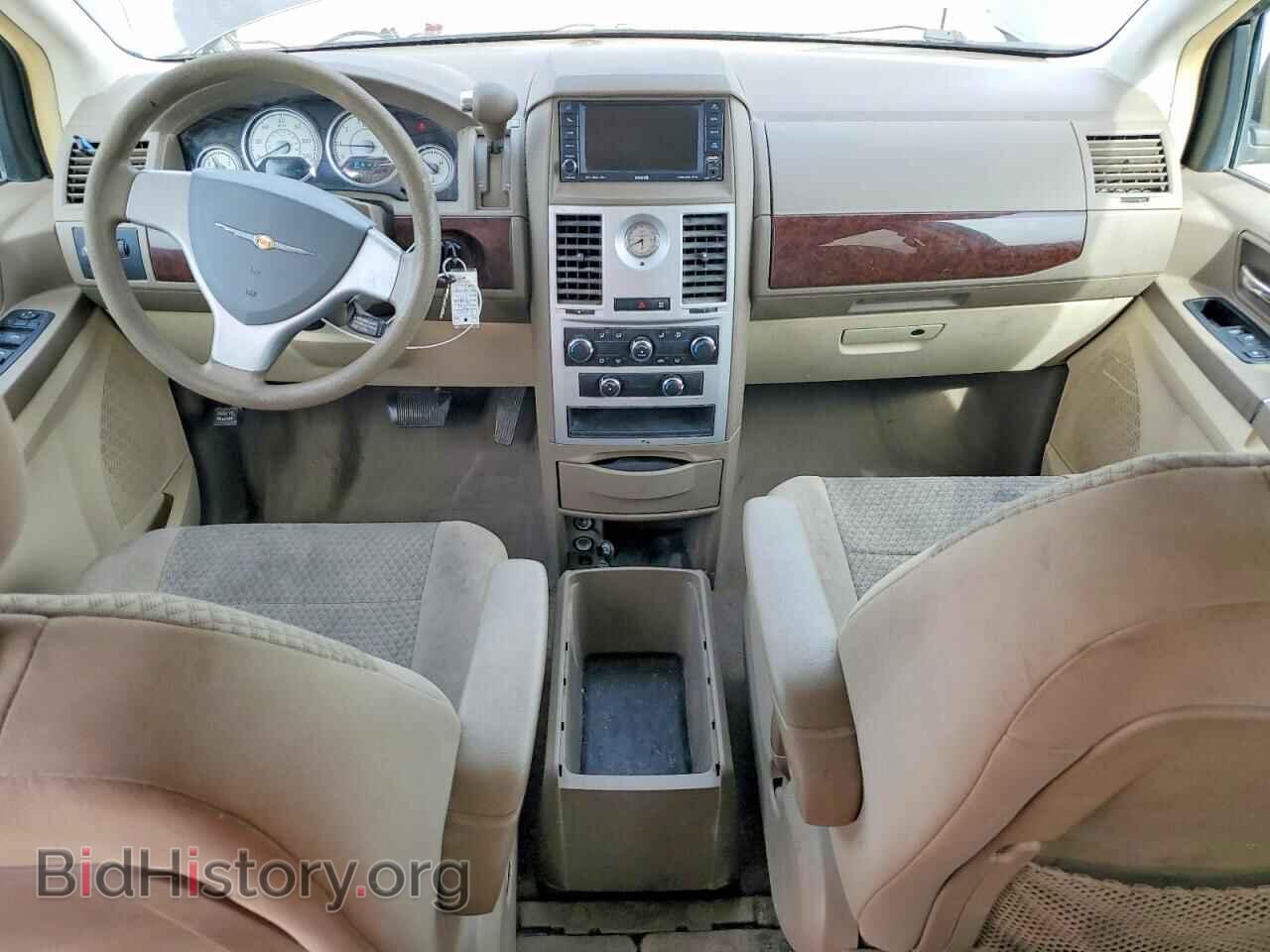 2010 CHRYSLER MINIVAN - VIN: 2A4RR2D16AR436235 - Photo 8