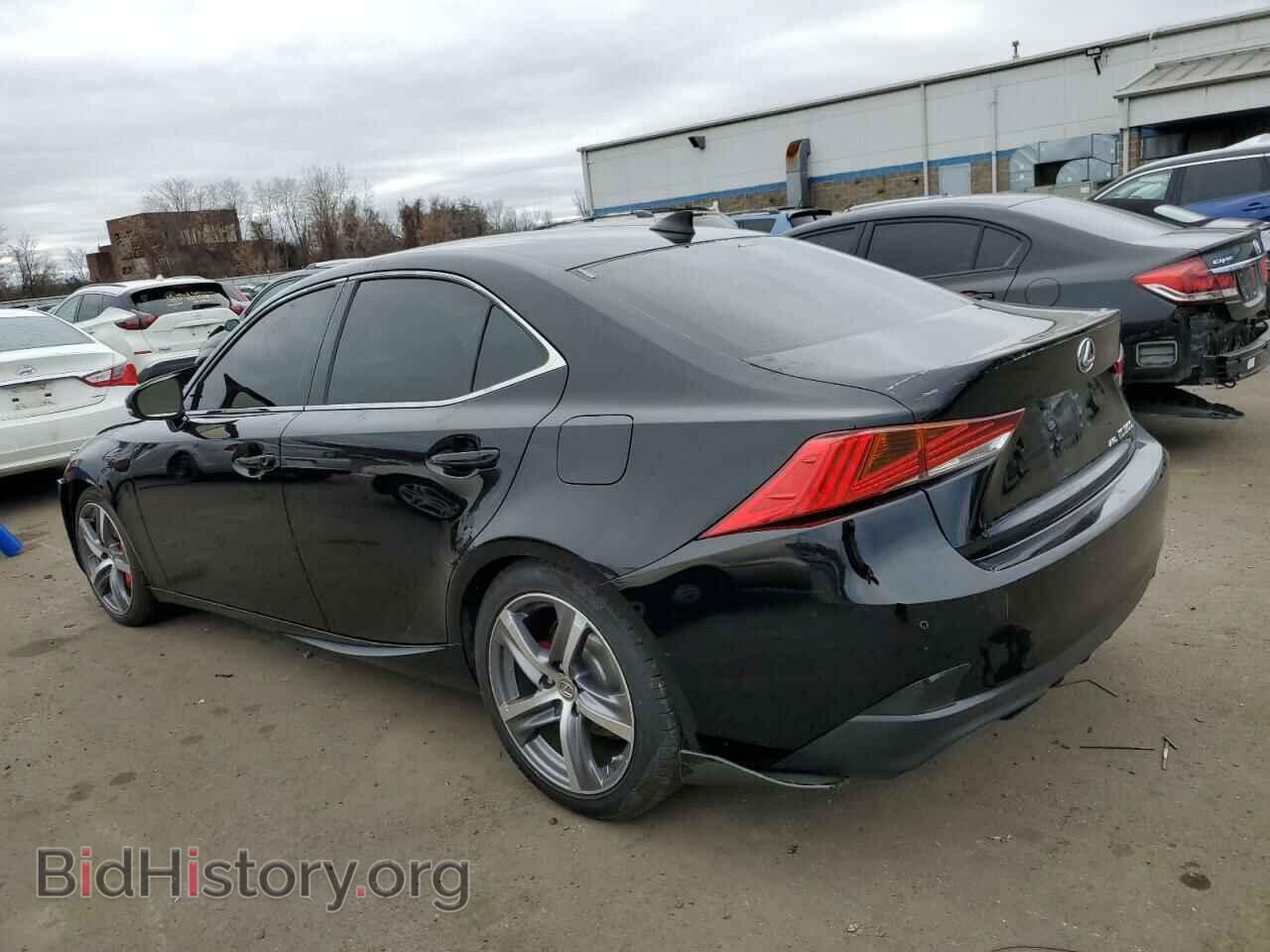 2017 LEXUS IS - VIN: JTHCM1D2XH5022927 - Фото 2