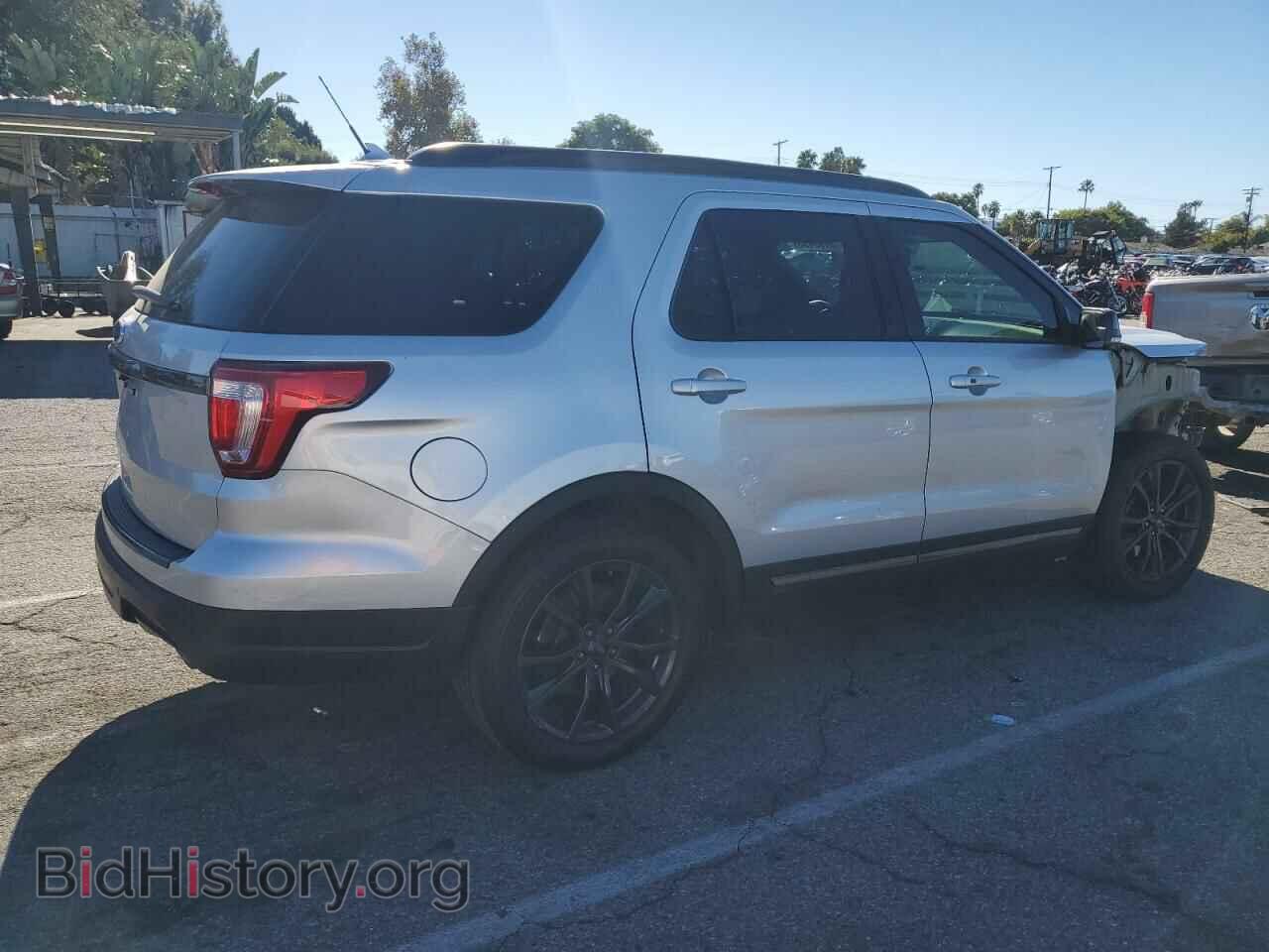 2018 FORD EXPLORER - VIN: 1FM5K7D88JGB32176 - Фото 3