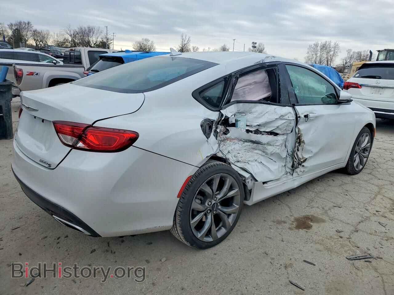 2015 CHRYSLER 200 - VIN: 1C3CCCDG7FN620390 - Фото 3