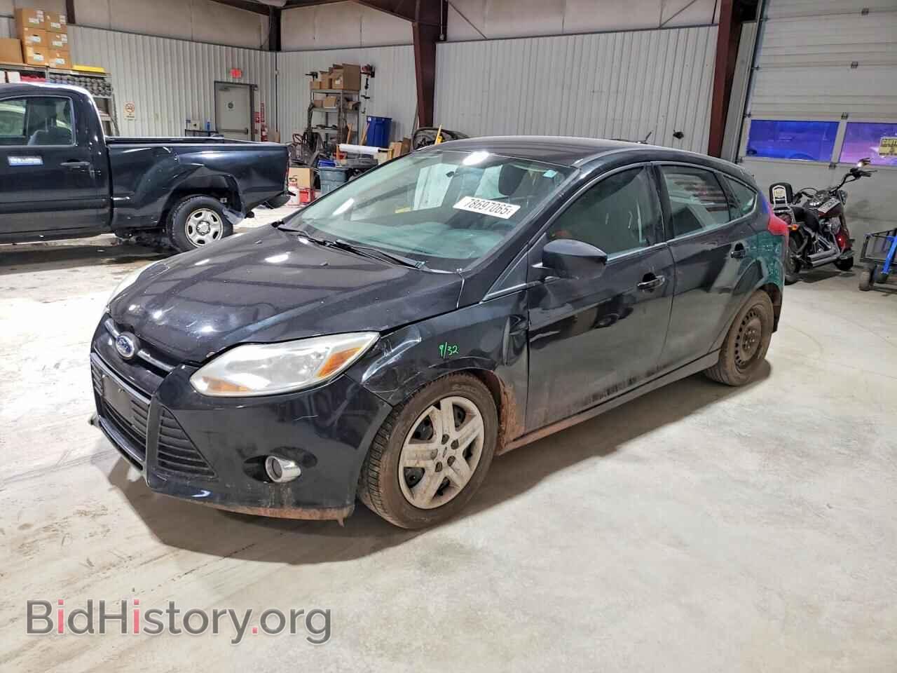 Photo 1FAHP3K25CL367659 - FORD FOCUS 2012