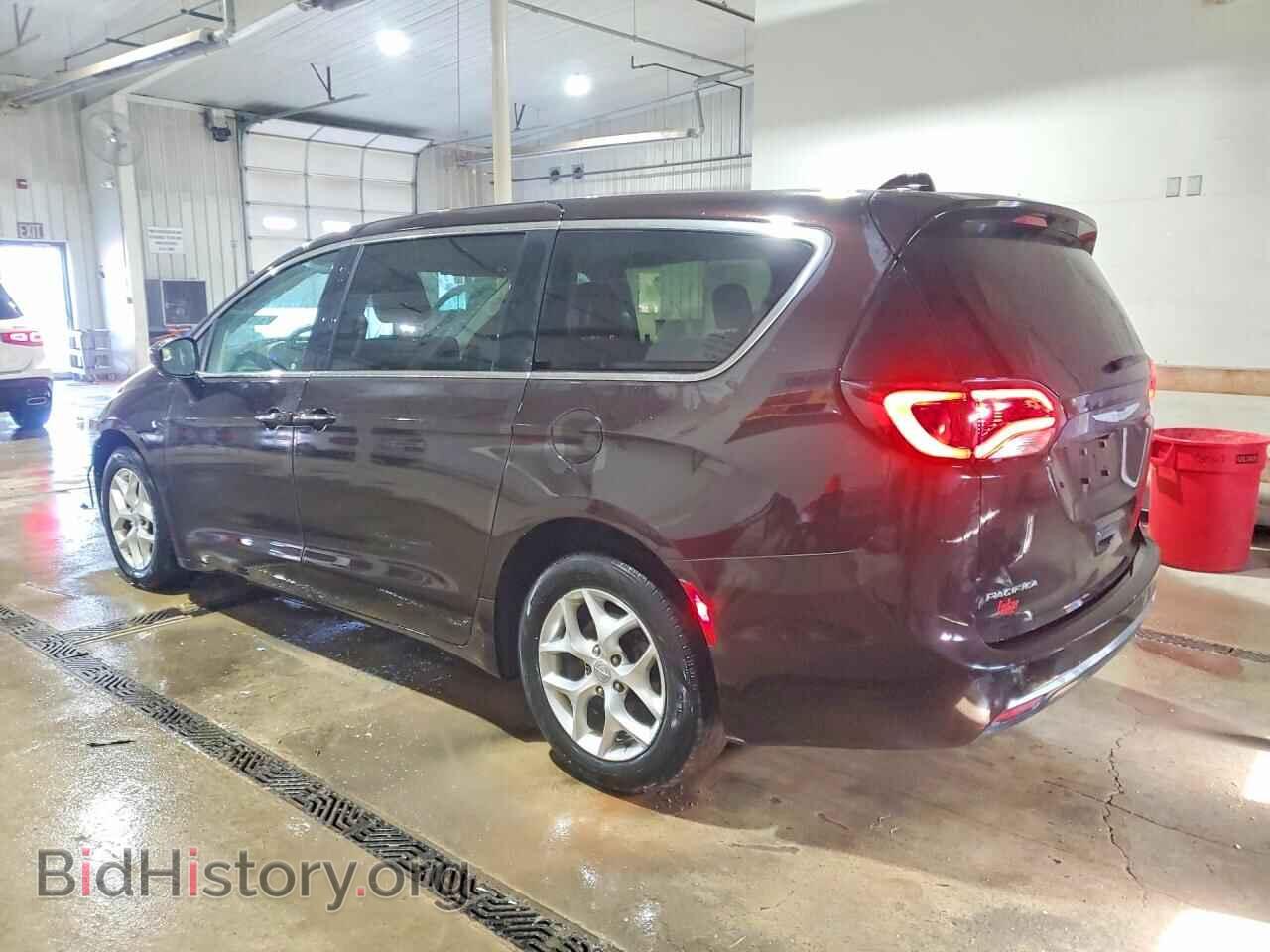 2017 CHRYSLER PACIFICA - VIN: 2C4RC1BG7HR782040 - Photo 2