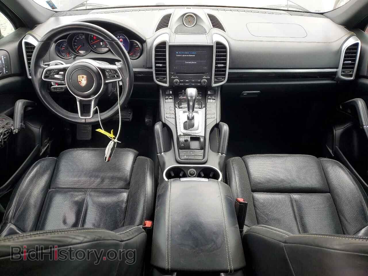 2017 PORSCHE CAYENNE - VIN: WP1AA2A21HKA86236 - Photo 8