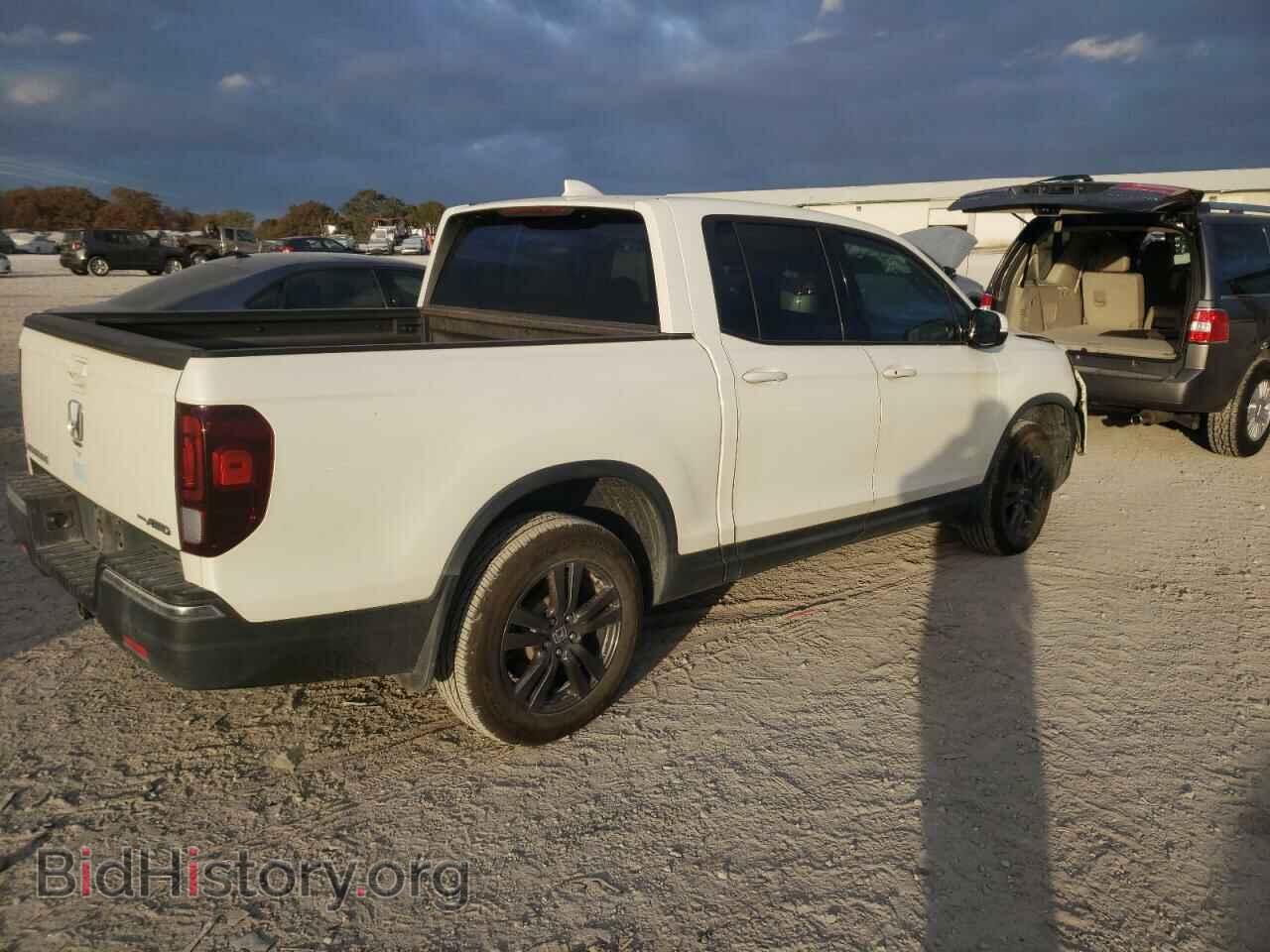 2019 HONDA RIDGELINE - VIN: 5FPYK3F17KB014181 - Фото 3