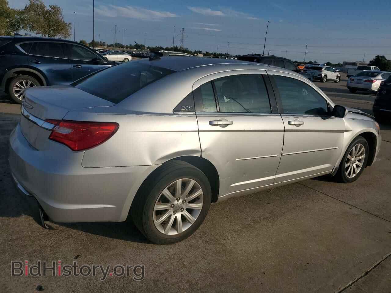 2012 CHRYSLER 200 - VIN: 1C3CCBBB5CN190940 - Фото 3