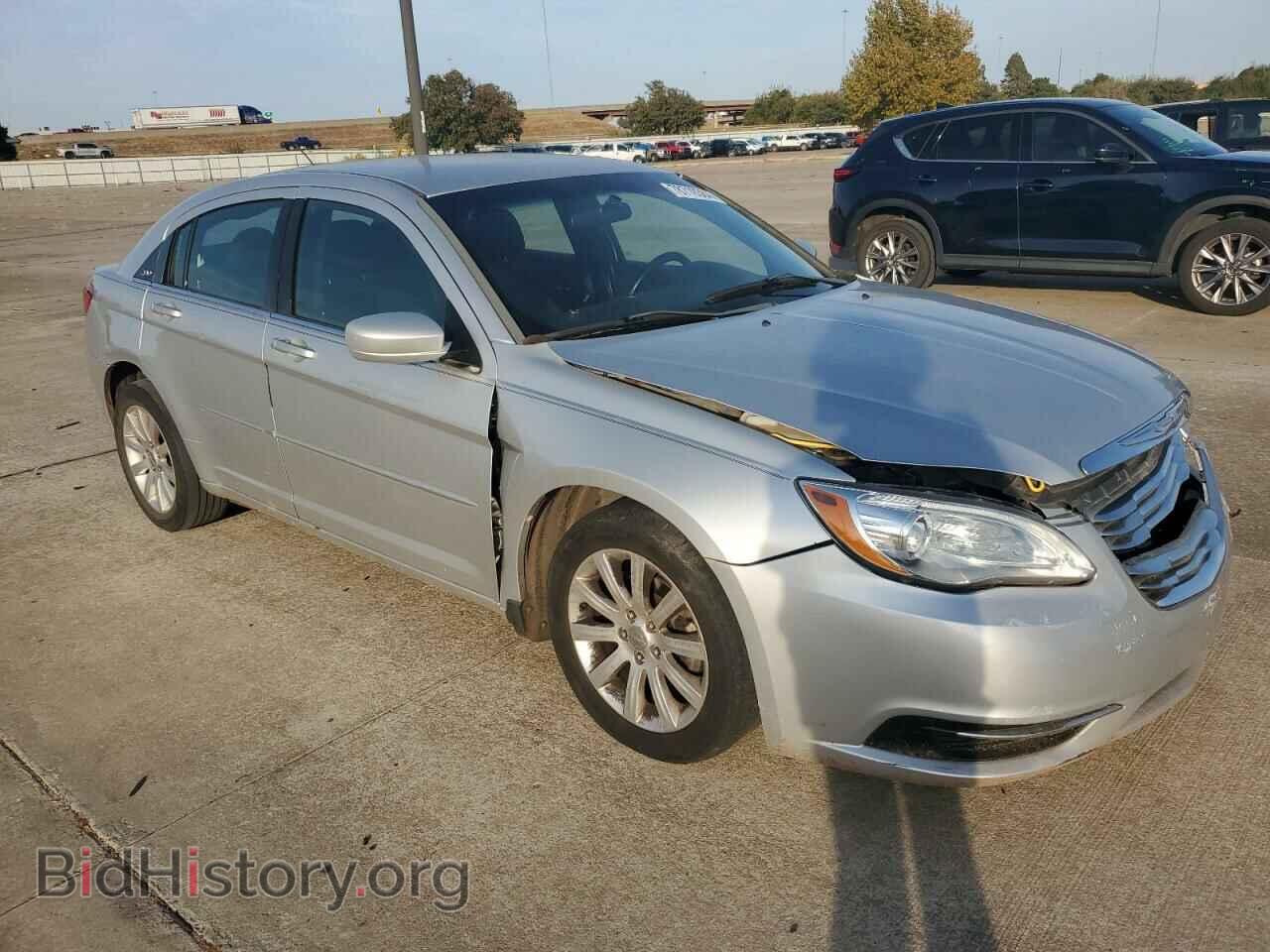 2012 CHRYSLER 200 - VIN: 1C3CCBBB5CN190940 - Фото 4