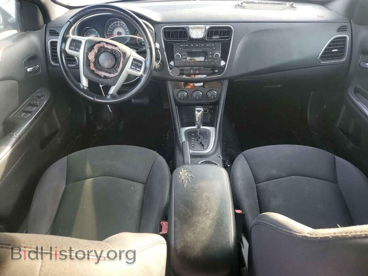 2012 CHRYSLER 200 - VIN: 1C3CCBBB5CN190940 - Фото 8