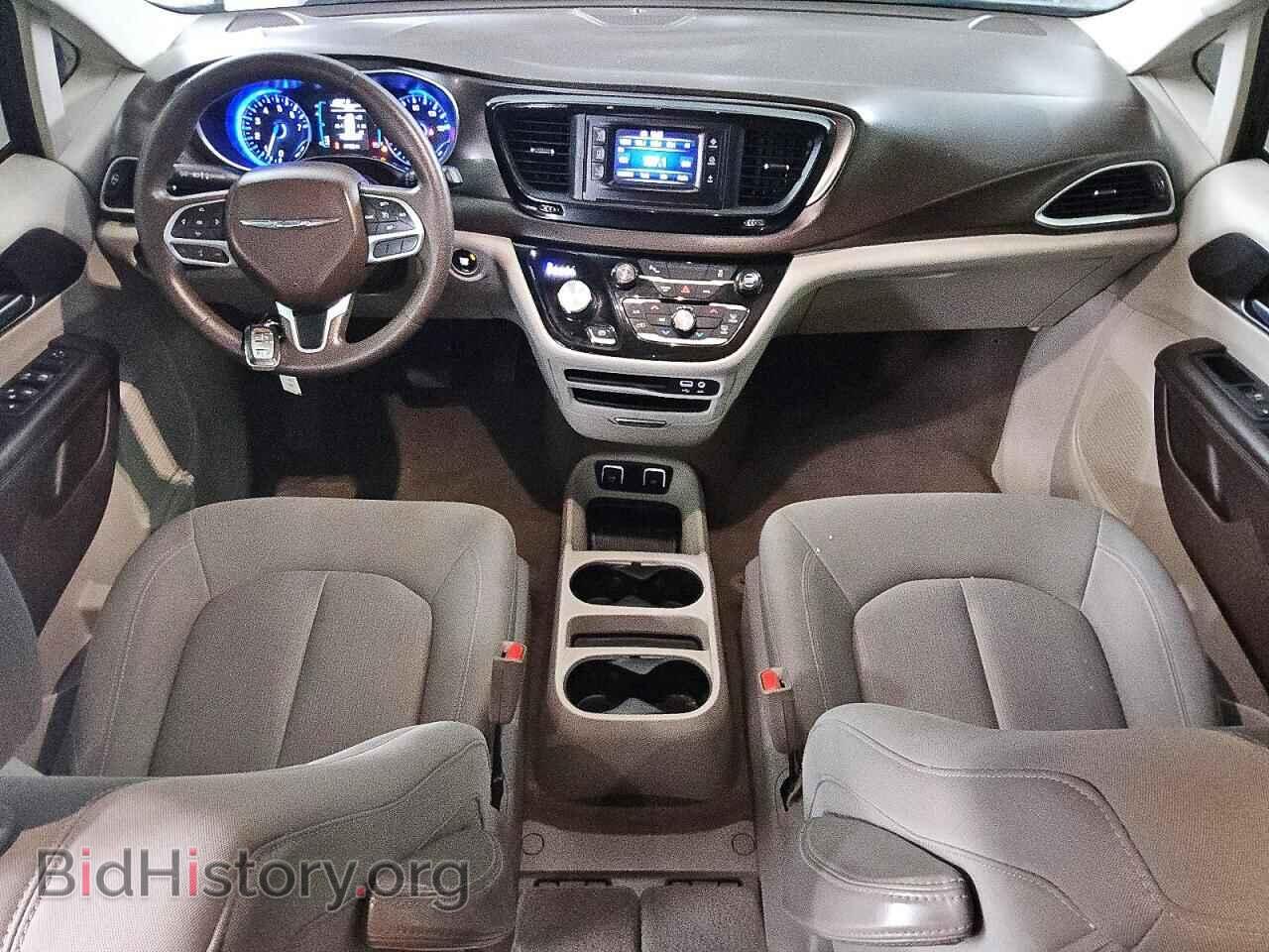 2017 CHRYSLER PACIFICA - VIN: 2C4RC1DG9HR642875 - Photo 8