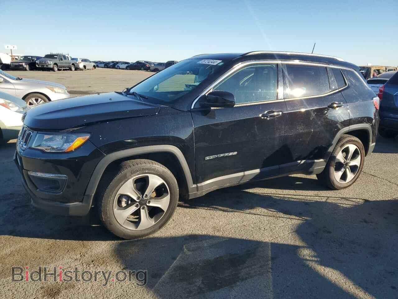 Photo 3C4NJCBB7HT652888 - JEEP COMPASS 2017