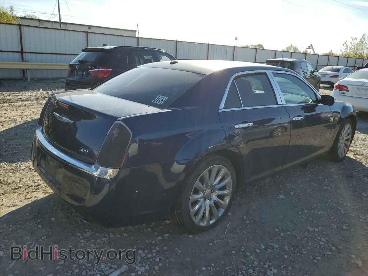 2013 CHRYSLER 300 - VIN: 2C3CCAAG1DH740894 - Фото 3