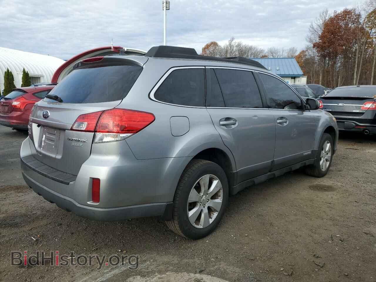 2011 SUBARU OUTBACK - VIN: 4S4BRBKC0B3310552 - Фото 3