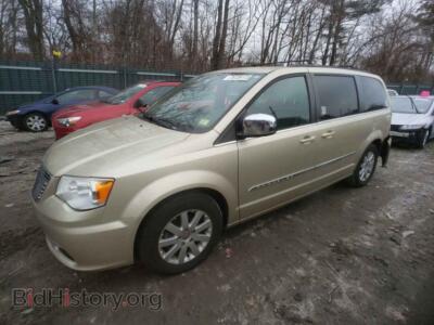 2011 Chrysler MINIVAN Town & COU, кремовый — VIN 2A4RR8DG1BR706058, Copart