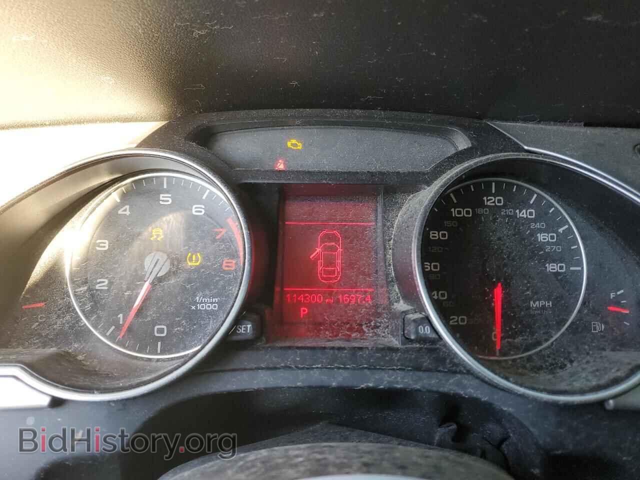 2010 AUDI A5 - VIN: WAULFAFR1AA045223 - Фото 9